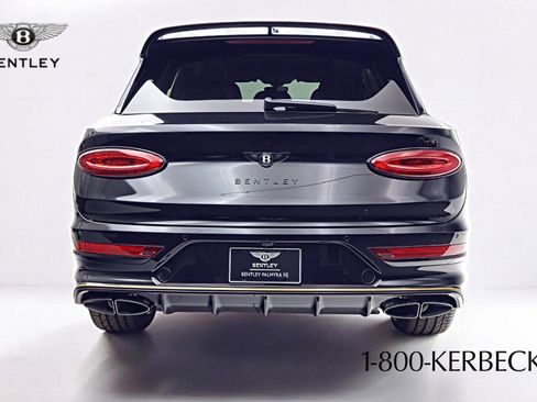 New 2025 Bentley Bentayga image 11