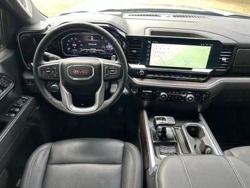 Used 2025 GMC Sierra 1500 SLT w/ SLT Premium Package image 30