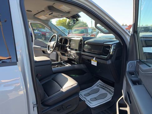 New 2026 Ford F350 Lariat w/ Lariat Ultimate Package image 29