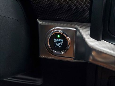 Certified 2022 Ford F150 Raptor w/ Equipment Group 801A High image 23