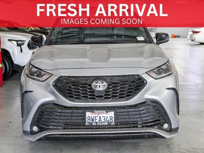 Used 2021 Toyota Highlander XSE