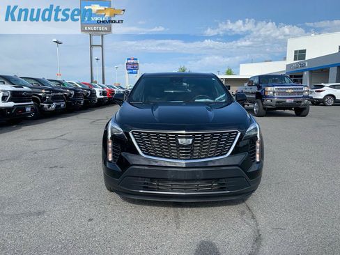 Used 2021 Cadillac XT4 Luxury w/ Driver Awareness Package AWD/4WD image 2