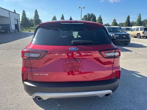 Used 2025 Ford Escape Active w/ Tech Pack #1 FWD image 6