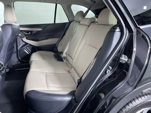 Used 2022 Subaru Outback Limited XT image 23