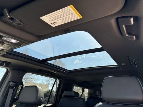 Used 2024 GMC Yukon XL Denali image 20