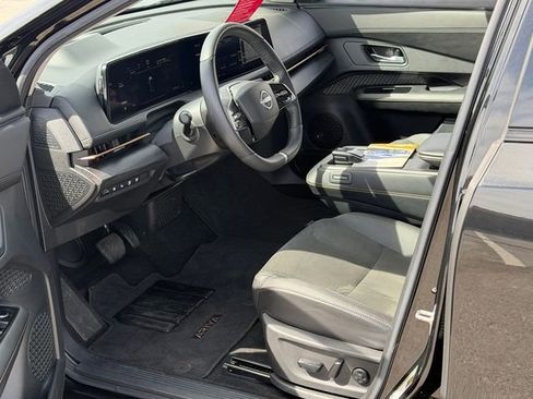 Certified 2024 Nissan Ariya FWD image 11