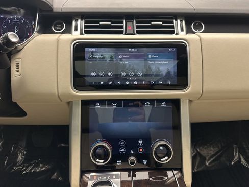 Used 2019 Land Rover Range Rover Supercharged image 20