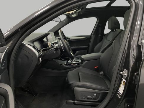 Certified 2025 BMW X4 xDrive30i image 30