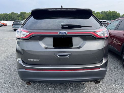 Used 2015 Ford Edge SE FWD image 4