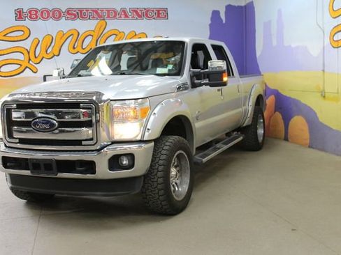 Used 2016 Ford F250 Lariat w/ Lariat Ultimate Package AWD/4WD image 2