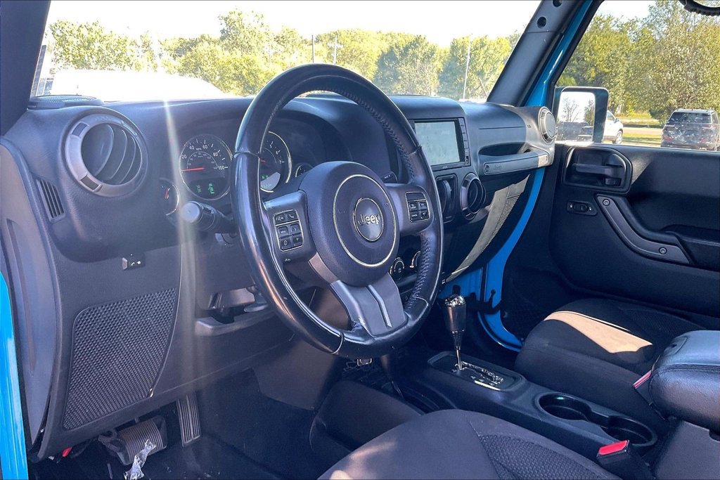 Used 2017 Jeep Wrangler Sport AWD/4WD image 12