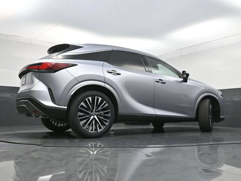Used 2023 Lexus RX 350 Premium Plus w/ Cold Area Package FWD image 31