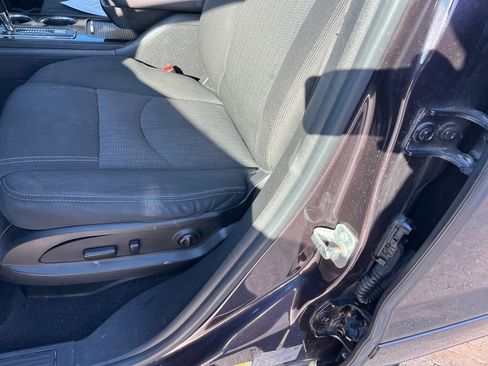 Used 2016 Chevrolet Traverse LT w/ Style and Technology Package image 20