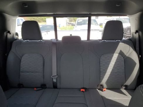 New 2026 RAM 1500 Express AWD/4WD image 13