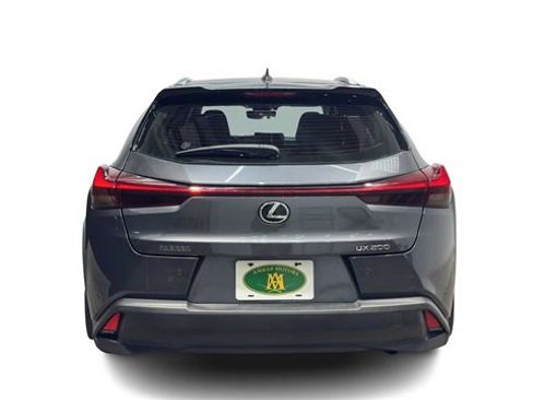 Used 2022 Lexus UX 200 w/ Premium Package image 3