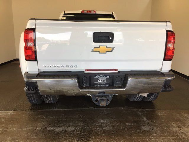 Used 2018 Chevrolet Silverado 3500 W/T AWD/4WD image 5