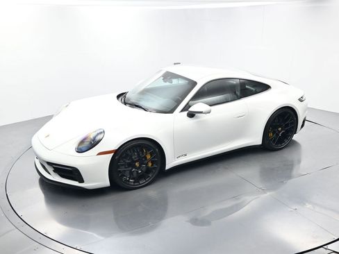 Used 2024 Porsche 911 Carrera GTS image 35