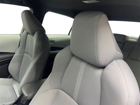 Used 2024 Toyota Corolla SE image 28