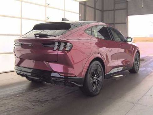 Used 2025 Ford Mustang Mach-E GT image 4