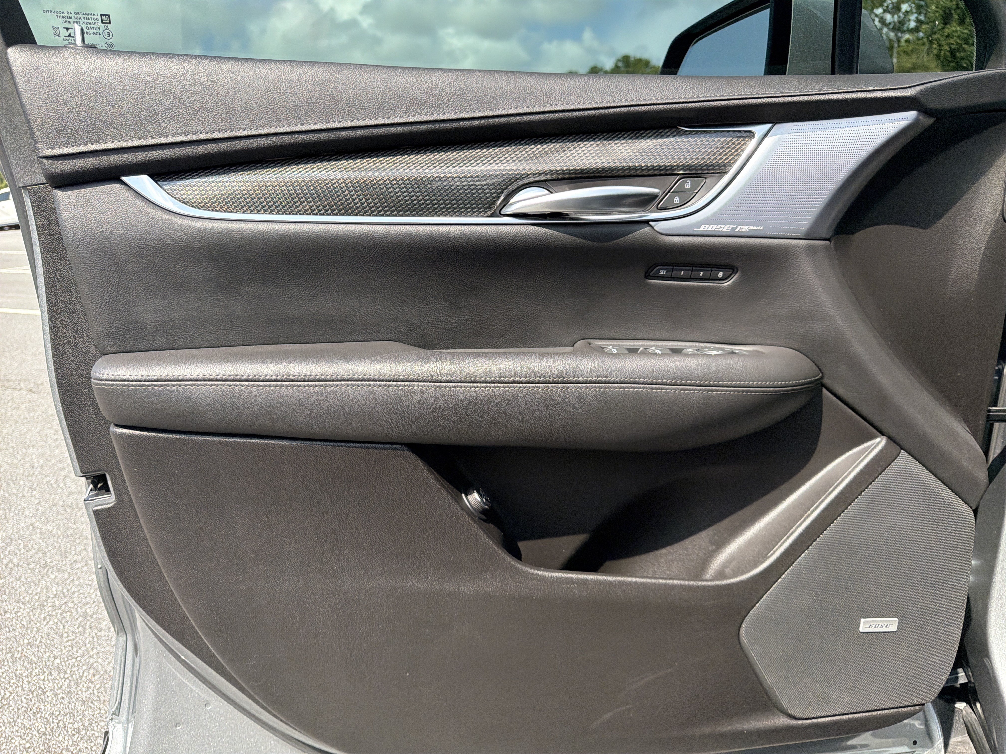 Used 2023 Cadillac XT5 Sportv w/ LPO, Floor Liner Package AWD/4WD image 12