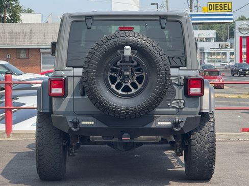 Used 2023 Jeep Wrangler 4WD High Altitude image 13