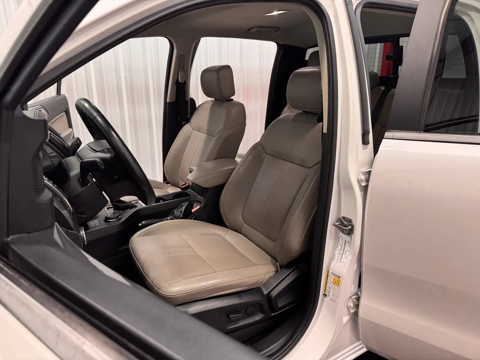 Used 2020 Ford Ranger Lariat w/ Equipment Group 501A Mid AWD/4WD image 35