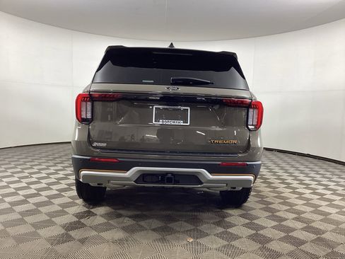 New 2026 Ford Explorer Tremor image 3