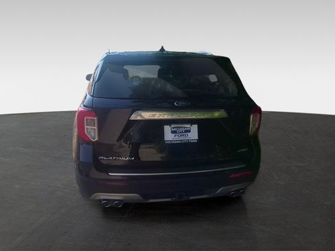 Used 2022 Ford Explorer Platinum w/ Equipment Group 601A AWD/4WD image 6