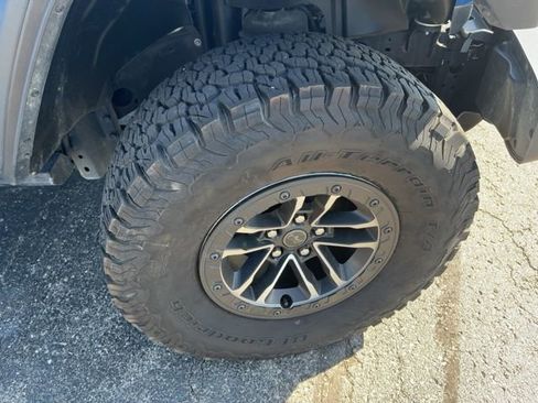 Used 2024 Jeep Wrangler Willys image 9