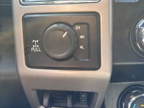 Used 2019 Ford F250 Lariat w/ Lariat Ultimate Package image 31