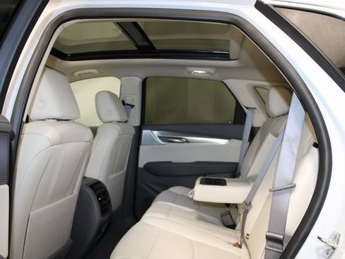 New 2025 Cadillac XT5 Premium Luxury image 7