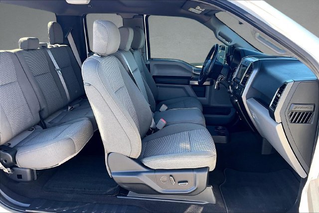 Used 2018 Ford F150 XLT w/ Equipment Group 302A Luxury AWD/4WD image 5