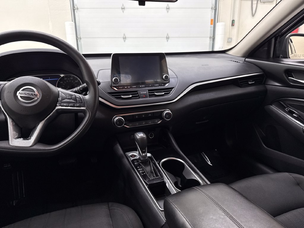 Used 2021 Nissan Altima 2.5 SV FWD image 17