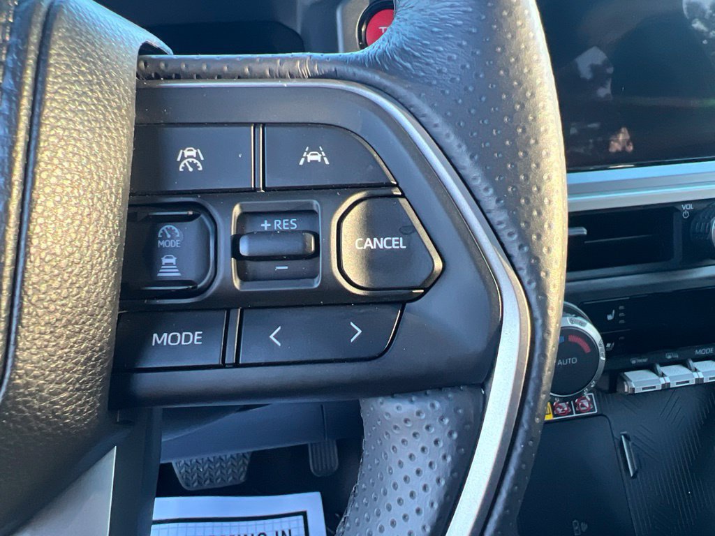 Used 2026 Toyota 4Runner TRD Off-Road Premium AWD/4WD image 29