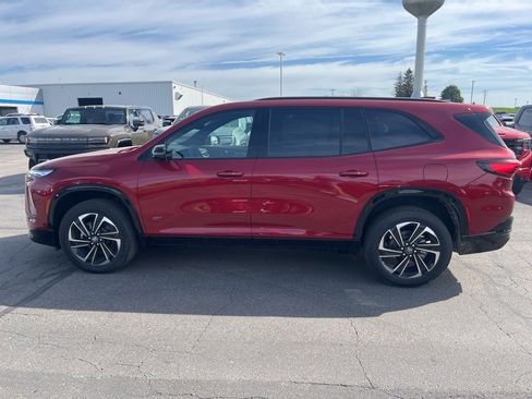 New 2026 Buick Enclave Sport Touring w/ Power Package image 8