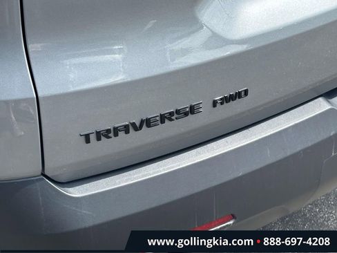 Used 2023 Chevrolet Traverse RS w/ LPO, Floor Liner Package AWD/4WD image 8