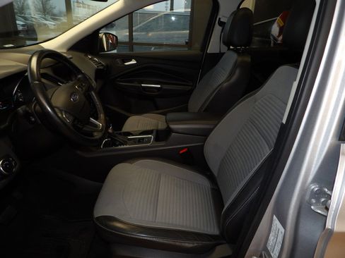 Used 2017 Ford Escape Titanium image 26