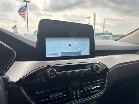 Used 2020 Ford Escape SEL AWD/4WD image 19
