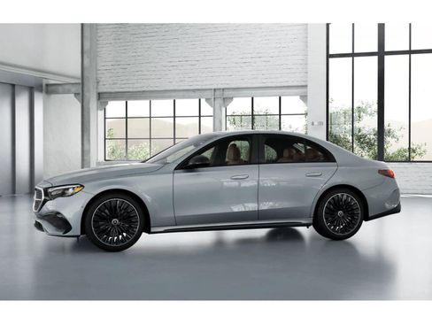 Used 2026 Mercedes-Benz E 350 Sedan image 35