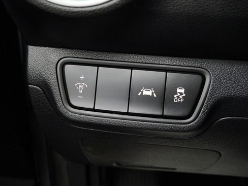 Used 2019 Kia Forte LXS FWD image 24