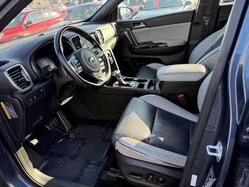 Used 2018 Kia Sportage EX w/ EX Sport Appearance Package image 6