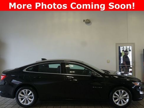 Used 2023 Chevrolet Malibu LT w/ Driver Confidence Package image 2