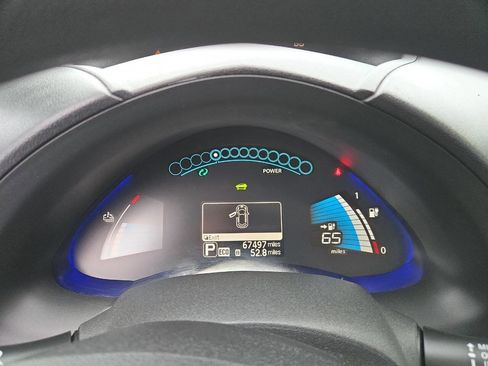 Used 2017 Nissan Leaf S w/ Charge Package image 16