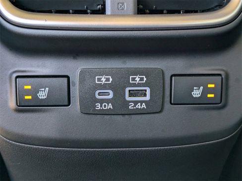 Certified 2025 Subaru Outback Limited w/ Popular Package #2 image 16