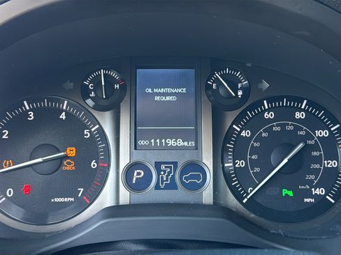 Used 2011 Lexus GX 460 w/ Comfort Plus Pkg image 22