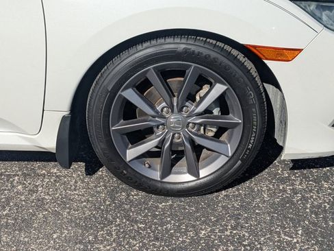 Used 2019 Honda Civic EX image 10