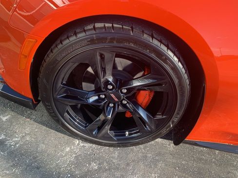 Used 2021 Chevrolet Camaro SS image 24