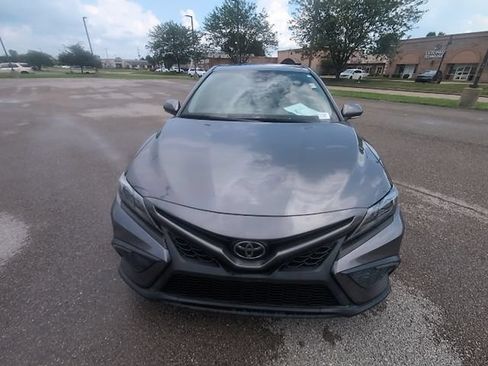 Used 2024 Toyota Camry SE FWD image 14