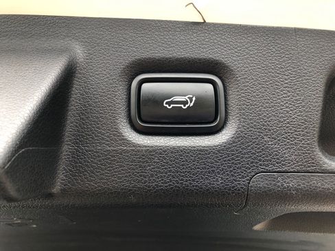 Used 2019 Hyundai Santa Fe AWD image 8