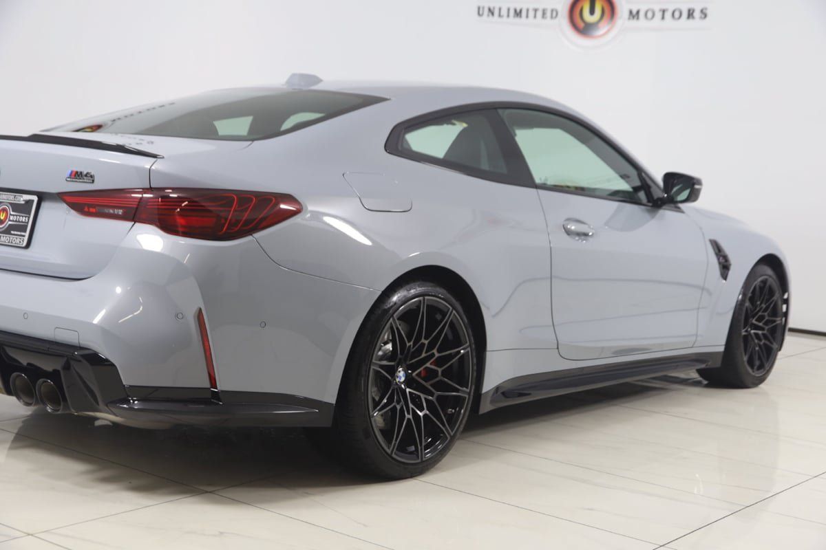Used 2025 BMW M4 Competition w/ Executive Package RWD image 50
